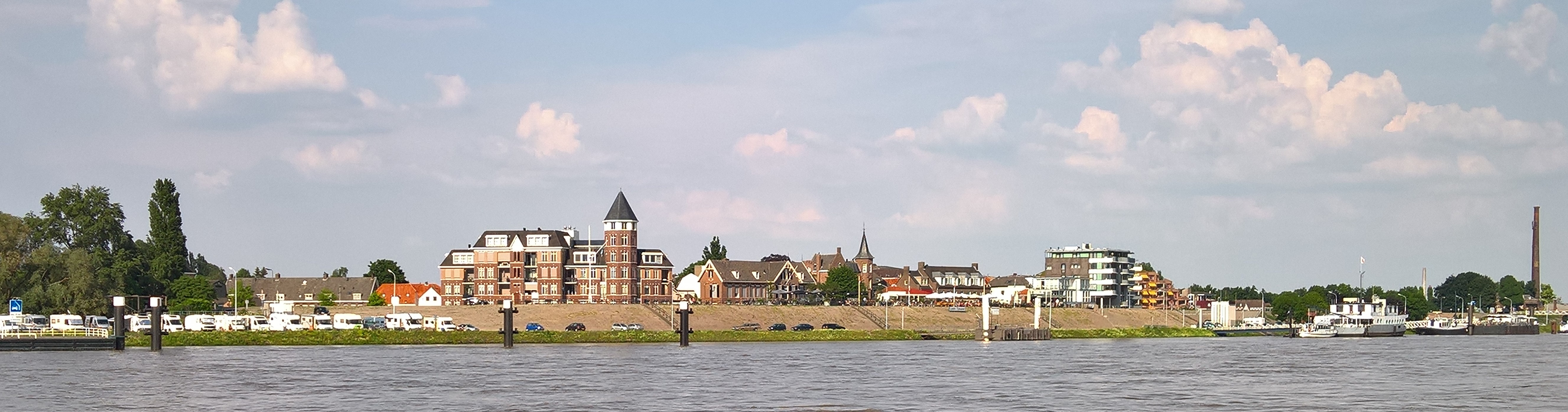 Tolkamer vanaf de Rijn
